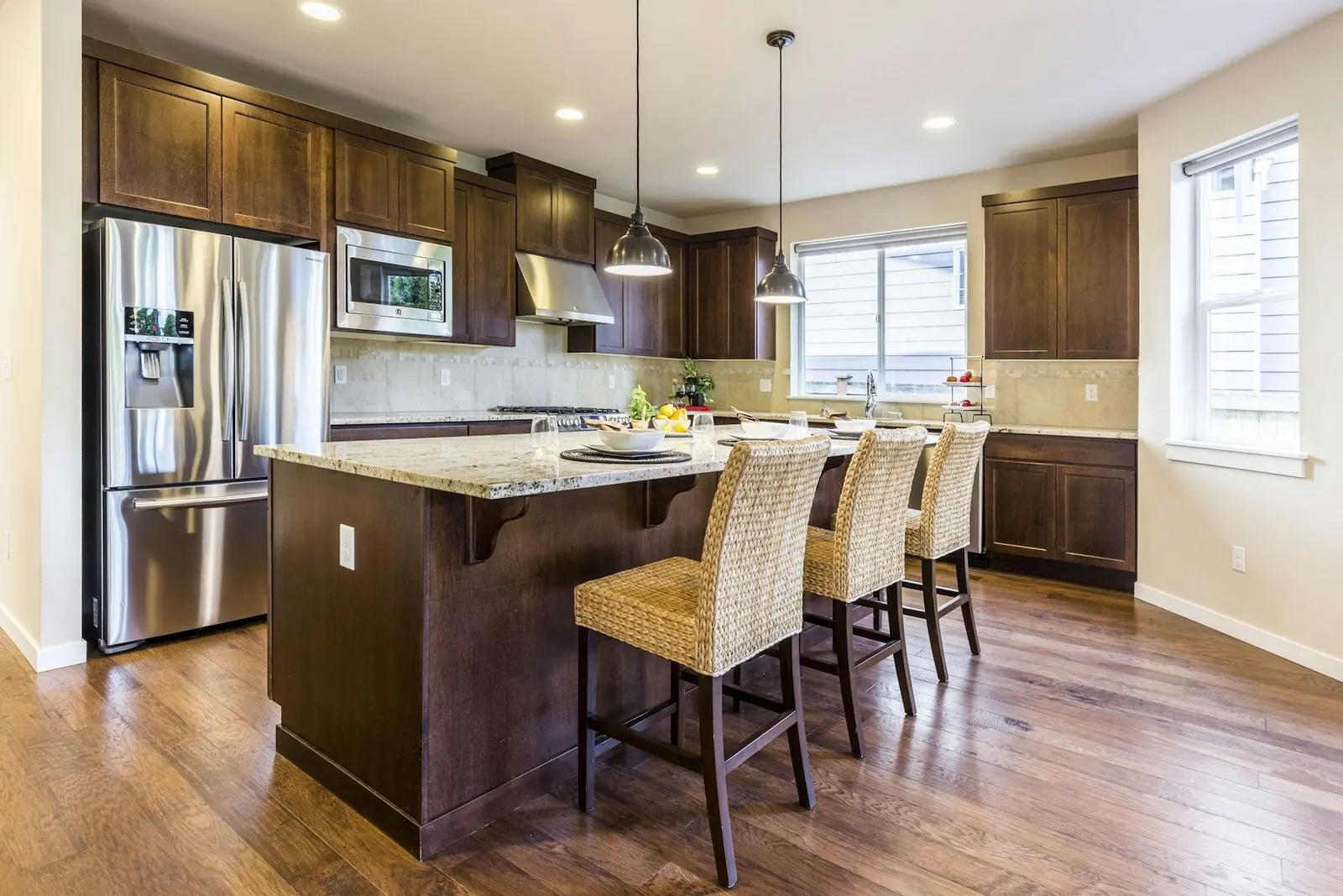 Rich hardwood, kitchen